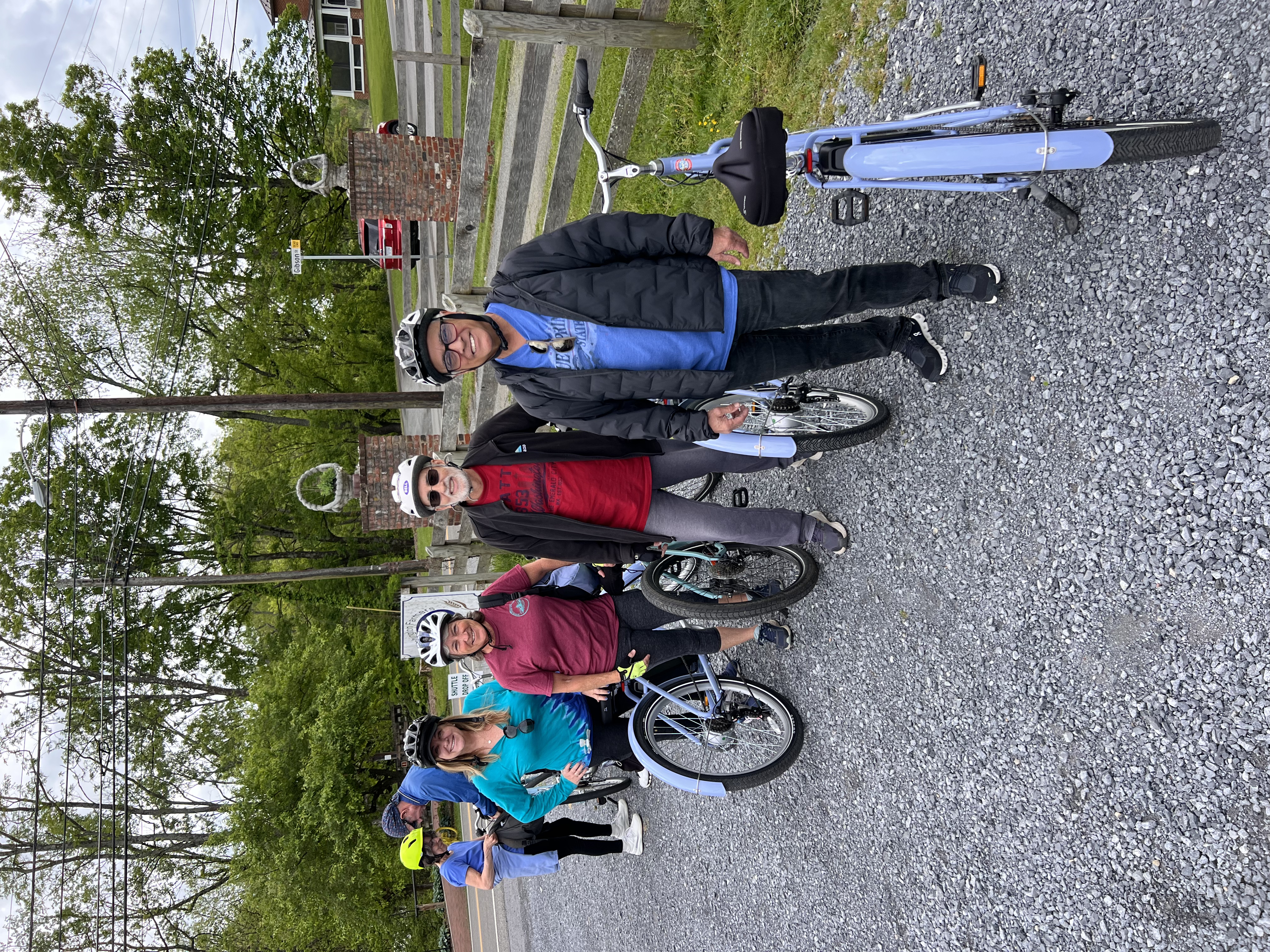 ./2025/04 - Virginia Creeper/IMG_0050.jpg